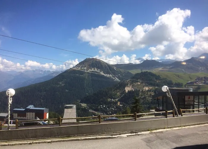 Divisible Fonctionnel Skis Aux Pieds Avec Vue Mont Blanc - Fr-1-181-2592 La Plagne